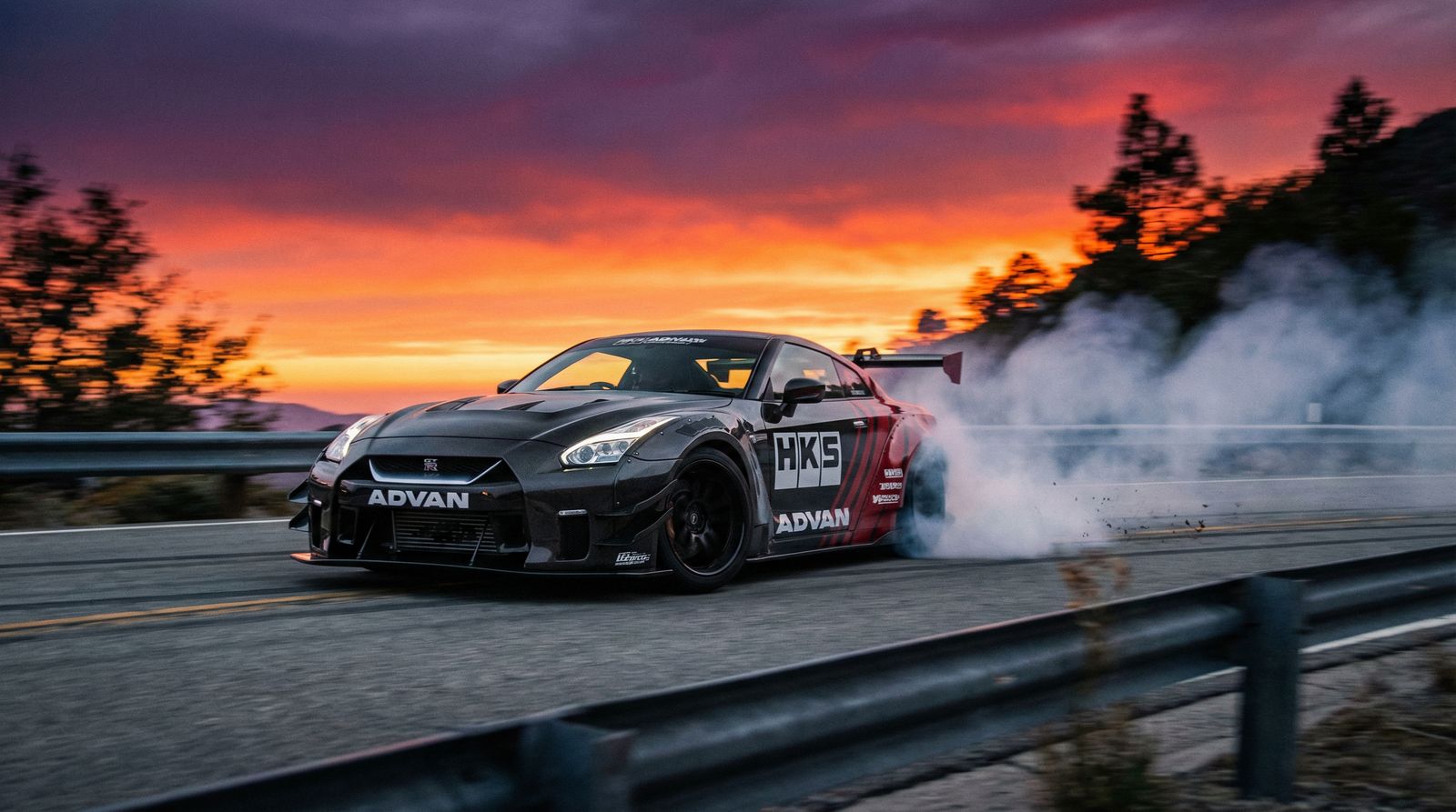 海角网汽车测评视频